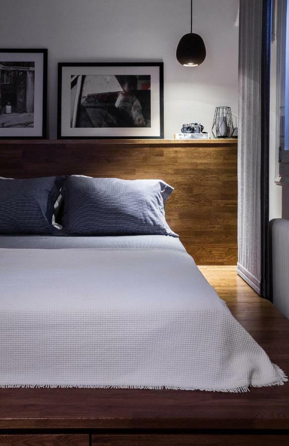 Unique Semi-Basement Stay At The Foot Of The Acropolis Aten Exteriör bild