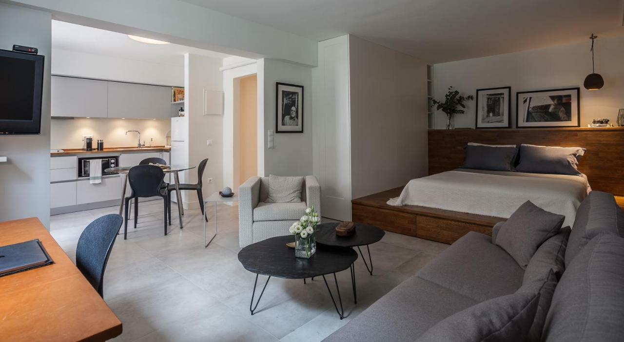 Unique Semi-Basement Stay At The Foot Of The Acropolis Aten Exteriör bild